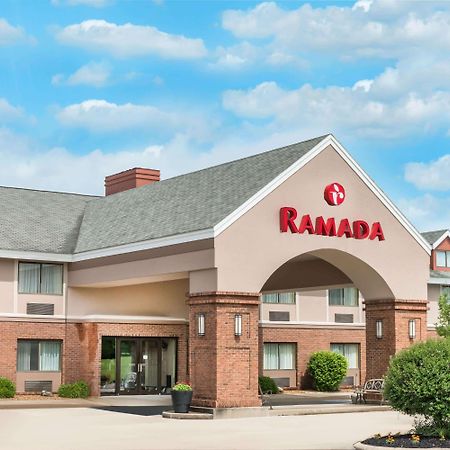 Ramada By Wyndham Vandalia Esterno foto